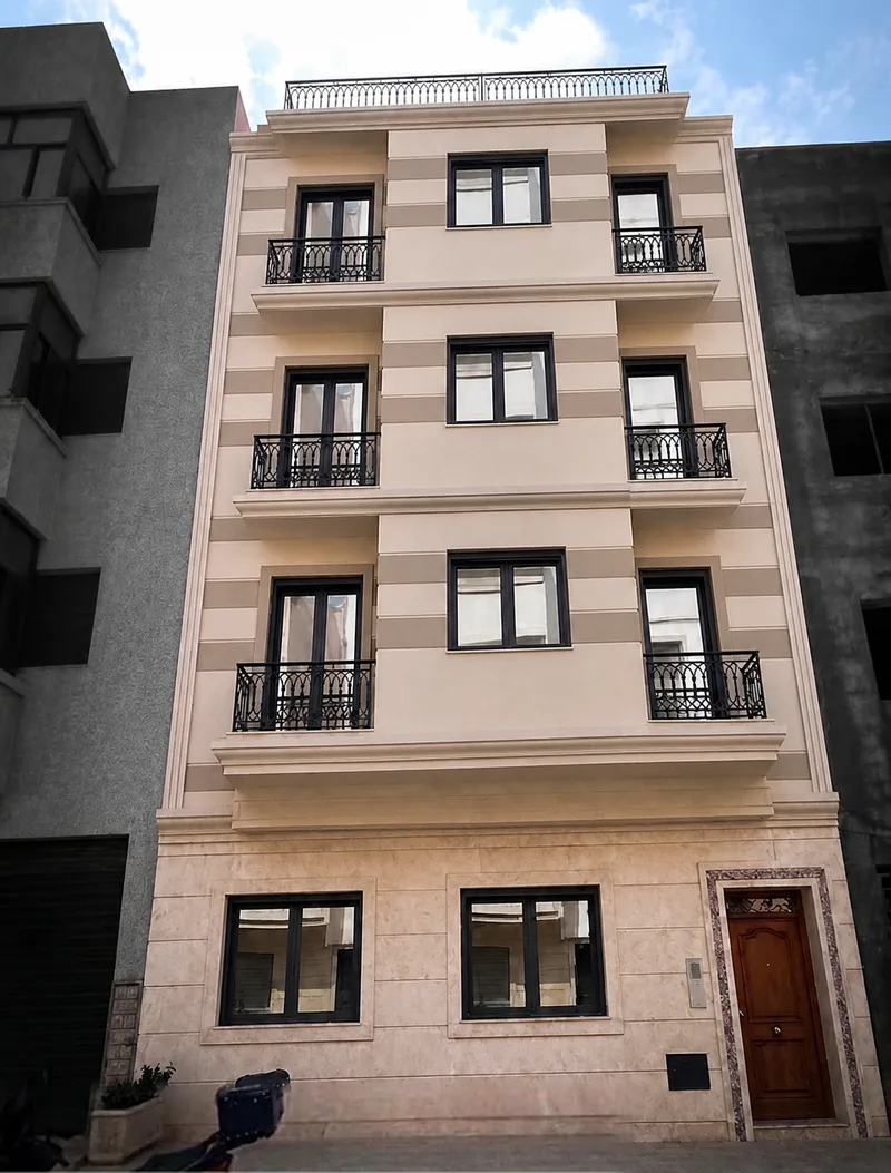 Résidence Oum Kaltoum à Martil — façade de l'immeuble R+3
